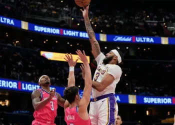 Key Points: Anthony Davis Drops 55, Leads Lakers Past Wizards in Washington D.C.