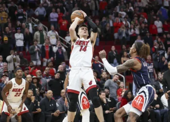 Key Points: Tyler Herro Explodes For 41, Leads Heat Past Rockets in Houston