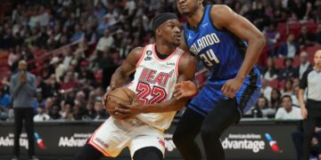 Key Points: Jimmy Butler Scores 29, Leads Heat Past Magic in Miami