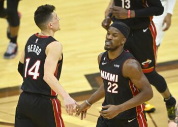 Key Points: Jimmy Butler Scores 23, Leads Heat Past Cavaliers in Cleveland