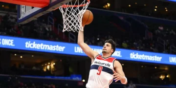 Washington Wizards forward Deni Avdija (photo via Getty Images).