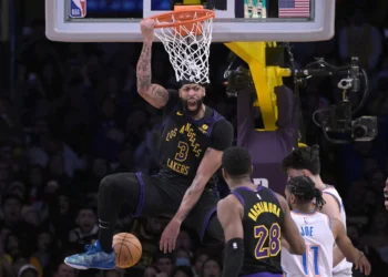 Key Points: Anthony Davis, LeBron James Lead The Charge, Push Lakers Past Thunder in Los Angeles